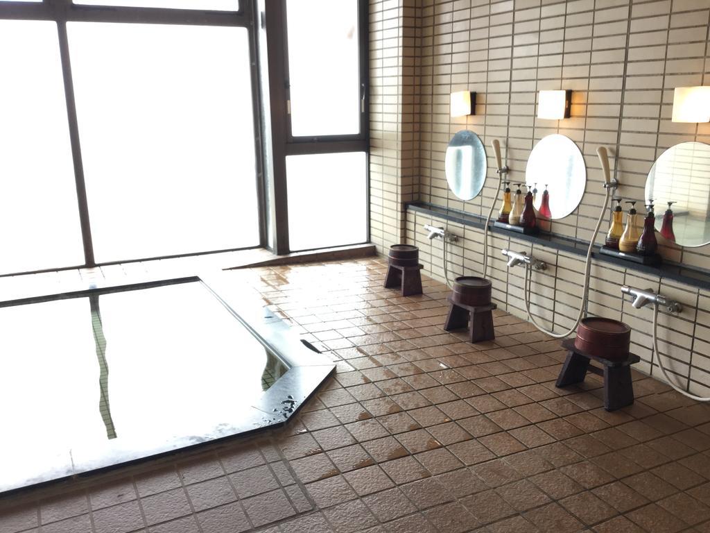Utsumionsen Ichizu Hotell Aichi Eksteriør bilde