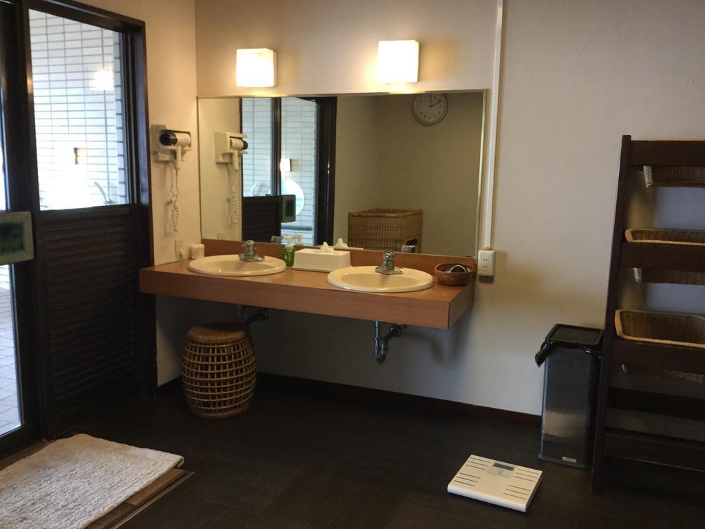 Utsumionsen Ichizu Hotell Aichi Eksteriør bilde